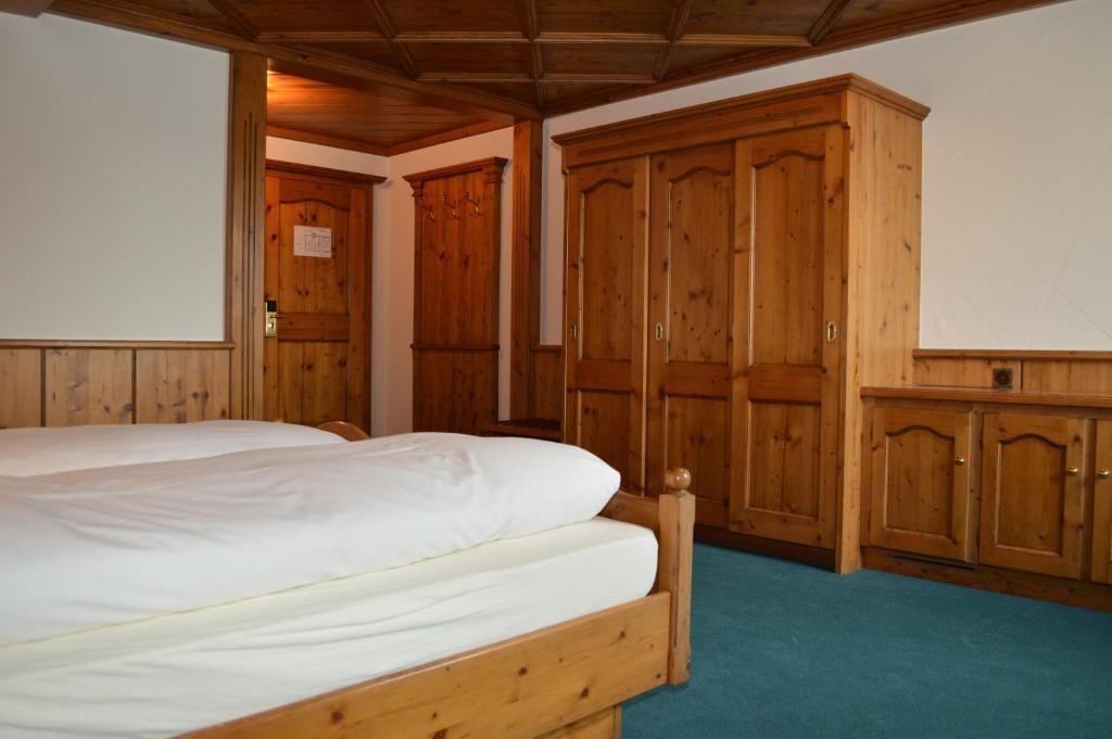 Hotel Zum Kreuz Aarau Phòng bức ảnh